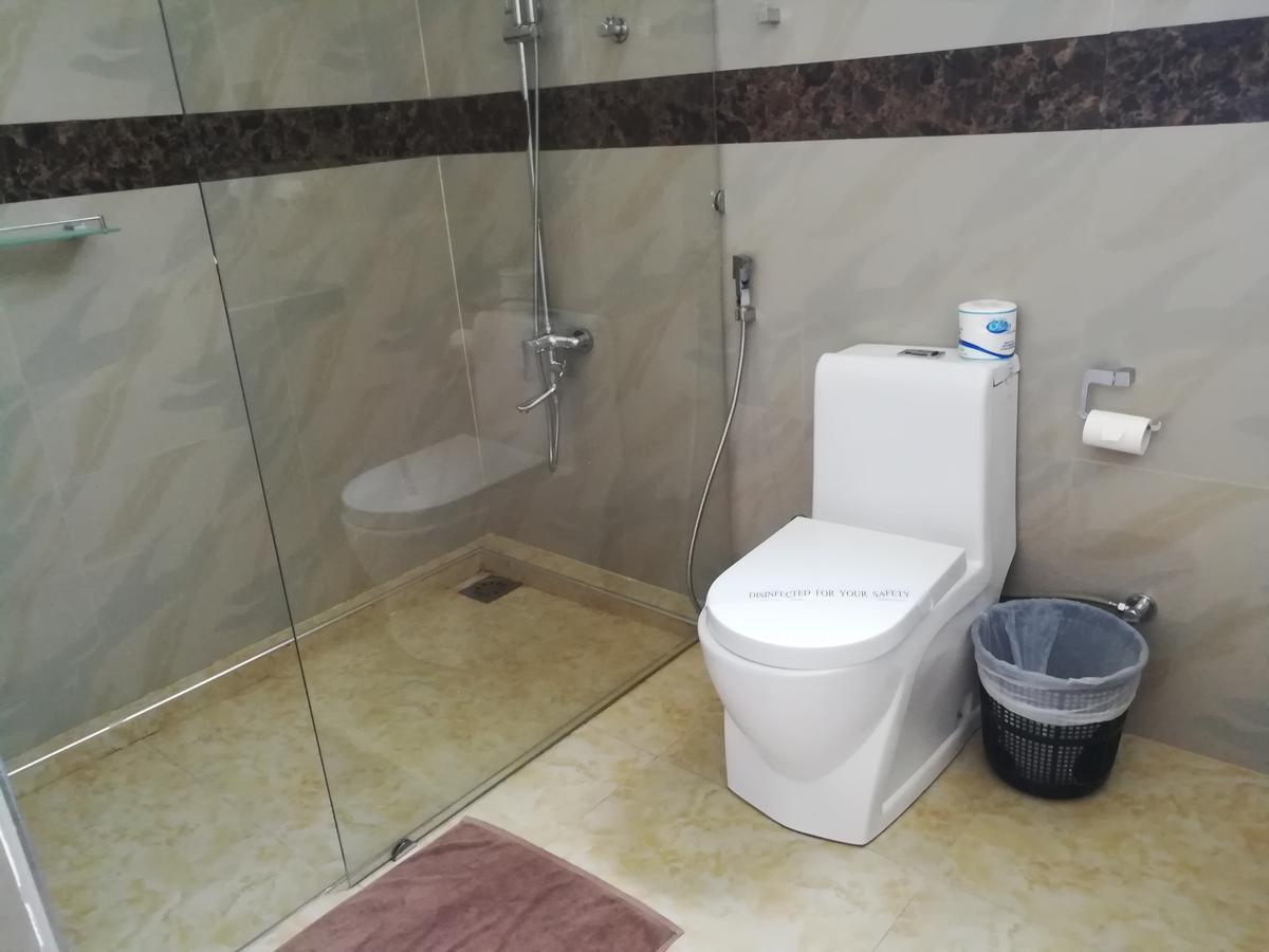 אנוראדפורה Margosa Lake Resort מראה חיצוני תמונה